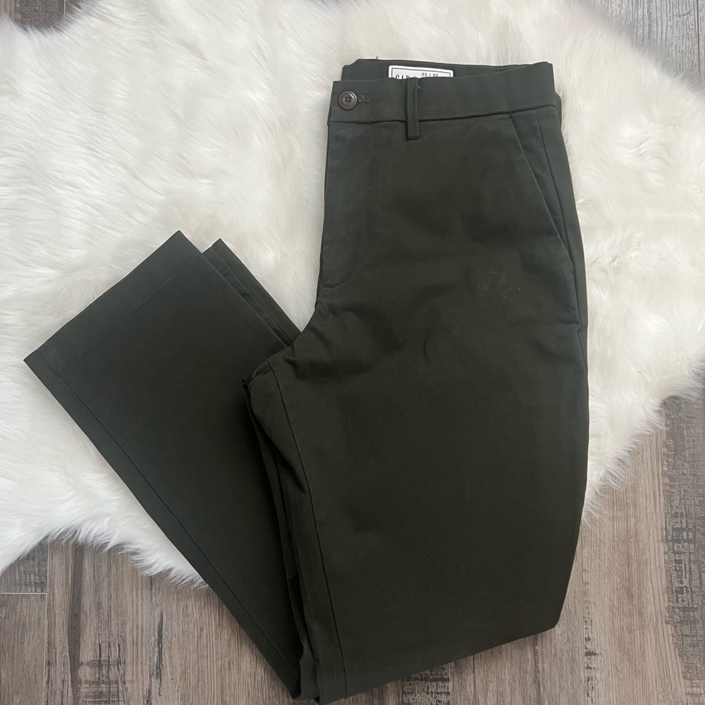 Gap Slim Performance Chino Pants
